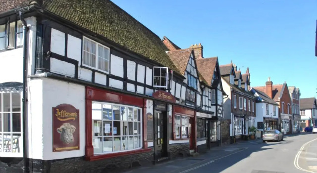 4 Chartwell Mews, Midhurst 76779, Забронировать Отель Бизнес-отели Исторического графства Суссекса, 4* 5*