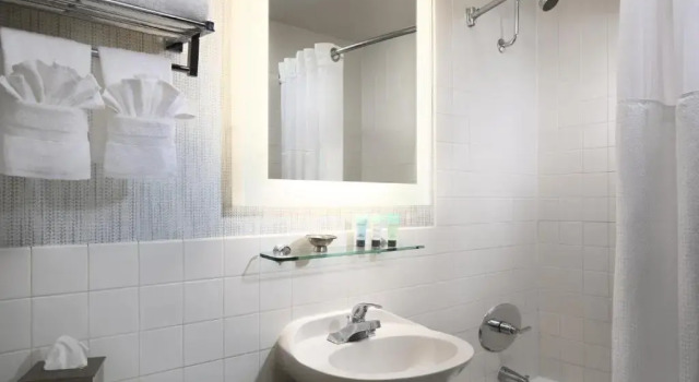 Четырёхместный номер Standard Catamaran Resort Hotel and Spa