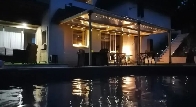 LAPAUSEDEGOUT piscine chambres climatisées jacuzzi terrasse, Réserver Maison d'hôtes Hôtels à Dodogne Valley avec petit-déjeuner, Petit-déjeuner