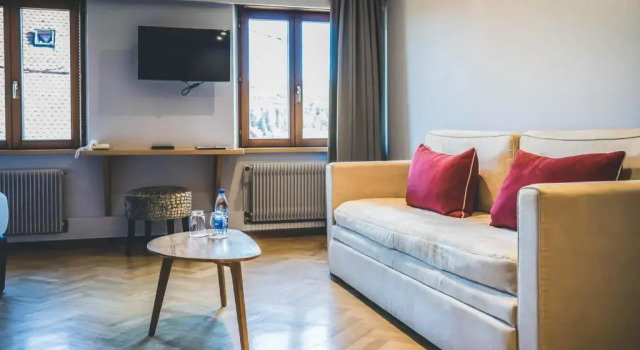 Полулюкс Hotel Spa et Restaurant Au Chasseur