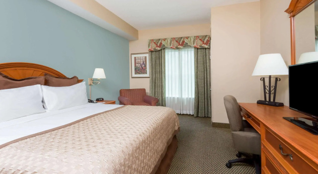 Hawthorn Suites by Wyndham Lake Buena Vista, a Sky Hotel & Resort, Varaa Hotelli Lake Buena Vista 