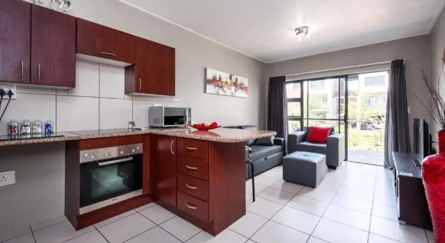 JoziStay @ Jackal Creek Apartments, Prenota Appartamento Hotel a Roodepoort con piscina, Piscina