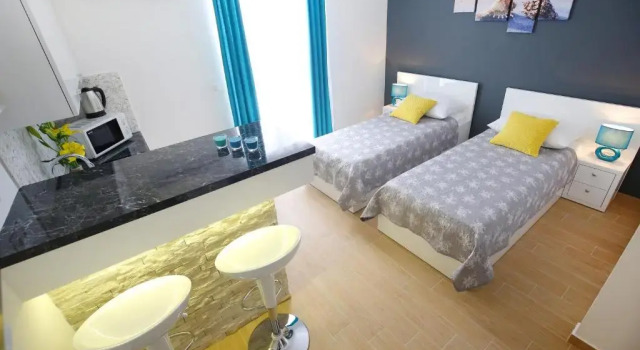 Студия Apartments Madison