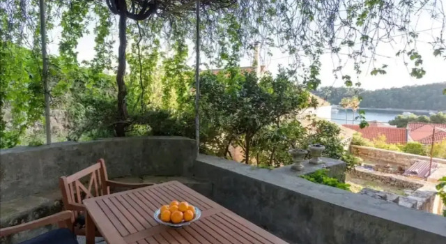 Beautiful 2-bed Apartment in Cavtat, Забронировать Апартаменты/квартира Апартаменты Цавтат, рядом с Saint Nicolas Church, Апартаменты/квартира