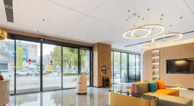 City Comfort Inn Express Hotel (Wuhu Shenxiang Tongle City Plaza), Boek Hotel Hotels in Wuhu met parkeren, Parkeren