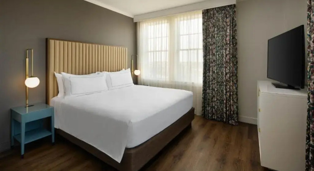 Номер Standard с видом на озеро The Terrace Hotel Lakeland, Tapestry Collection by Hilton