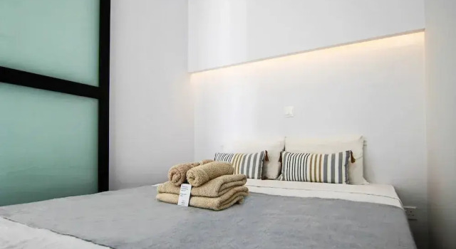 Phaedrus Living: Seaside Luxury Flat Athina 113, Boek Hotel Hotels in Paphos met parkeren, in de buurt van Faros Beach, Parkeren