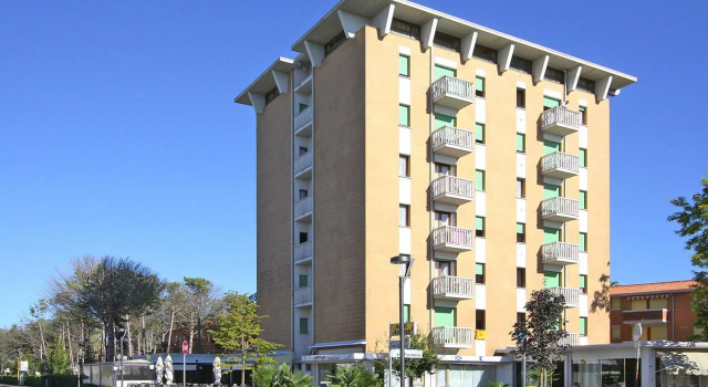Apartment in Bibione Pineda Near Shopping