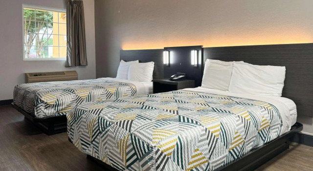 Motel 6 Huntsville, AL – University Dr.