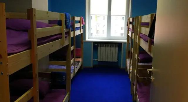 Кровать в общем номере Гостиница "Тёплый Стан"