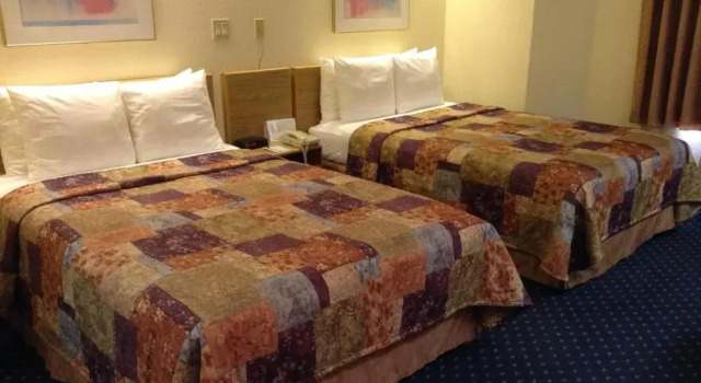 Номер Deluxe Econo Lodge Denver International Airport