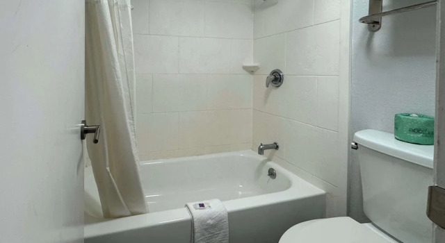Двухместный люкс Standard Motel 6 Huntsville AL University Dr