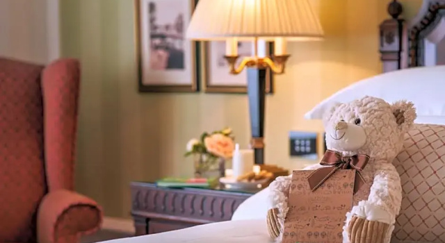 Четырёхместный семейный номер Standard Powerscourt Hotel, Autograph Collection