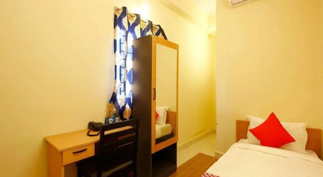 OYO 23080 Flagship Hitech Tower, Rezerwuj Hotel Gachibowli 
