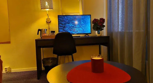 Noah Longstay, Reservar Hotel Västerås 