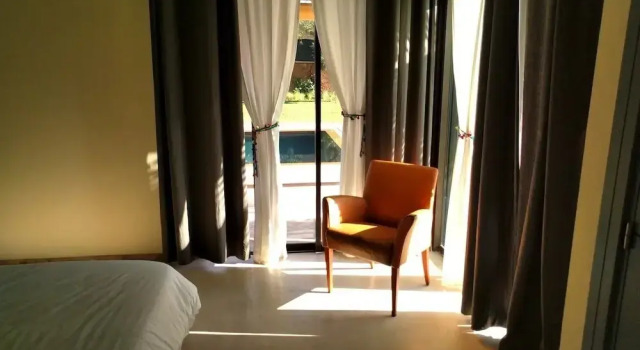 Marrakech - Villa Ghiat, Забронировать Вилла Отели Марракеш-Тенсифт-Эль-Хауз с бассейном, Бассейн