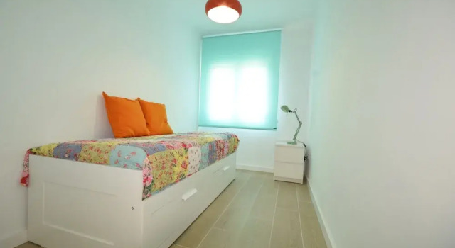 Pineda II Seaviews
