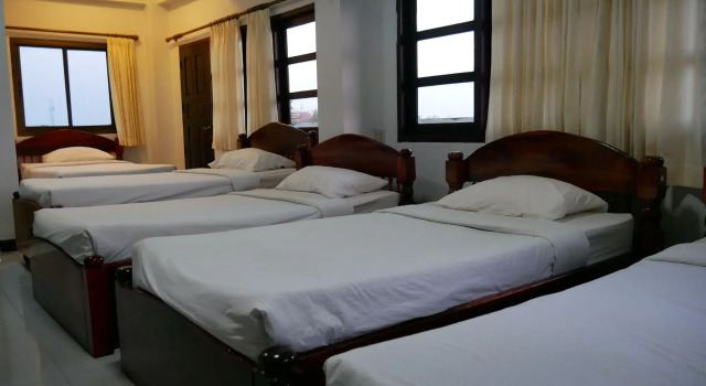 Samoar Riverside Hotel, Забронировать Отель Нонгкхай Nong Khai Province, рядом с Nong Thin Public Park
