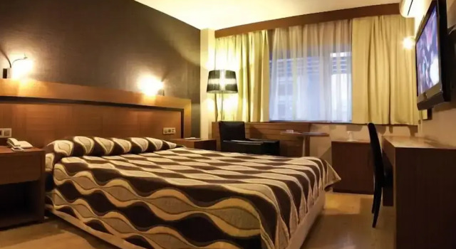 Susuzlu Hotel