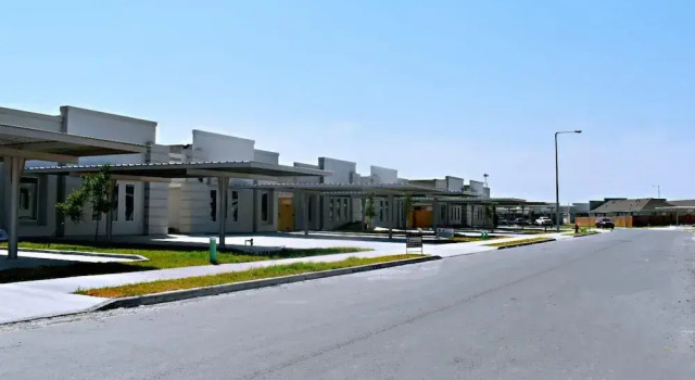Апартаменты Beautiful Apartment 9 min to Mercedes Outlets
