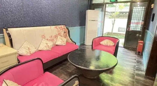 Люкс Jurong Mulanyuan Inn