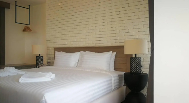 Saksiam Lake Side Resort (SHA Plus+), Buchen Sie Resort Sai Noi Thailand