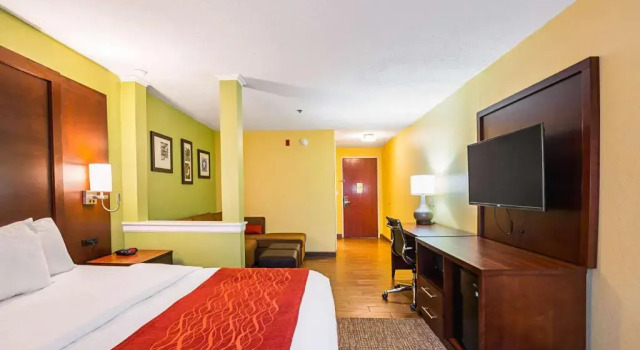 Одноместный люкс Comfort Inn & Suites Dayton Northwest - Englewood