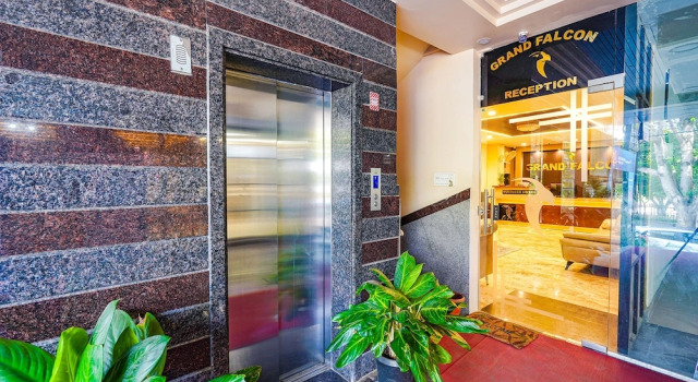 FabHotel Grand View Inn