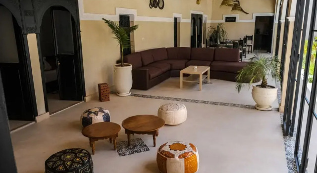 Run villa Marine, Забронировать Вилла Отели Touggana с завтраком, Завтраки