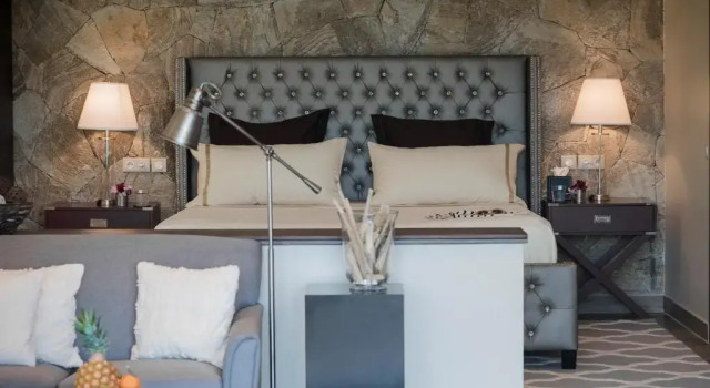 Люкс Deluxe Secret Harbour Boutique Hotel and Marina