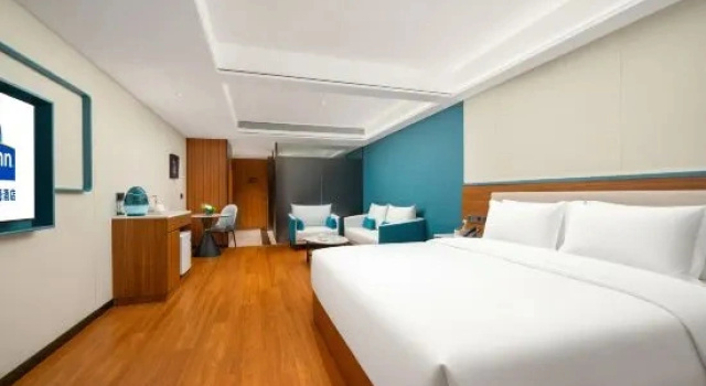 Люкс Deluxe New Luosiwan New Asia Athletics Park Days Hotel by Wyndham