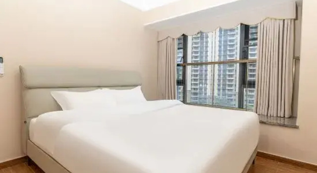 Люкс с видом на реку Fandishi International Apartment (Zhongshan Cuiheng New District Planning Hall Hengda Yuelongwan)