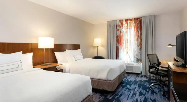 Четырёхместный номер Standard Fairfield Inn & Suites Savannah Airport