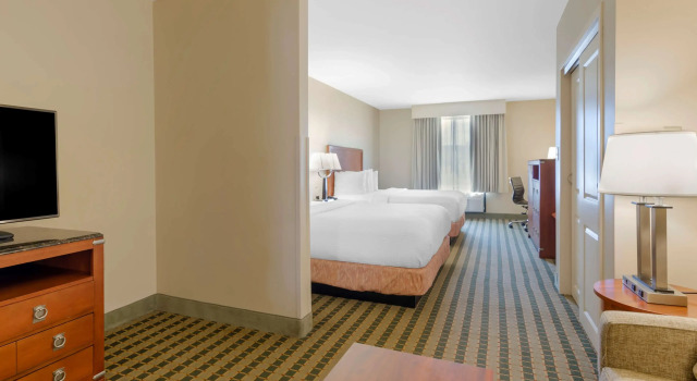 Четырёхместный люкс Best Western North Roanoke