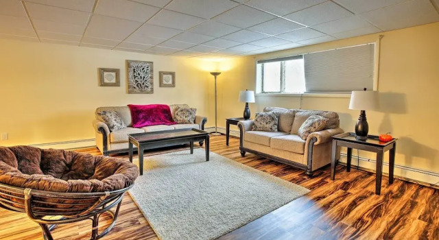 Lakefront Fairbanks Unit, 1 Mile to Pioneer Park!, Rezerwuj Hotel Fairbanks Alaska
