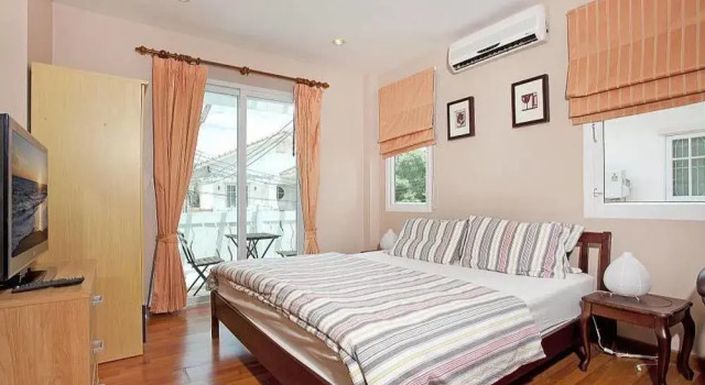 Jomtien Summertime Villa A 4 Bed, Забронировать Вилла Центральная Паттайя Паттайя