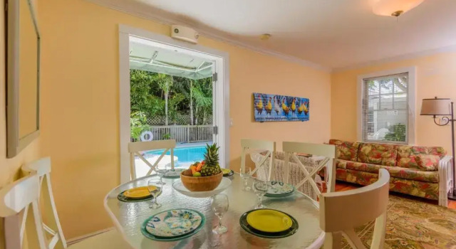 Вилла с 2 комнатами с балконом Key West Villas