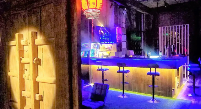 Кровать в общем номере (мужской номер) Huangshan Scenic Welda Capsule Youth Hostel
