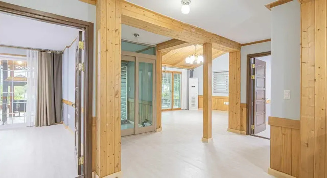 Номер Standard с 3 комнатами с балконом Gyeongju Cabinhouse