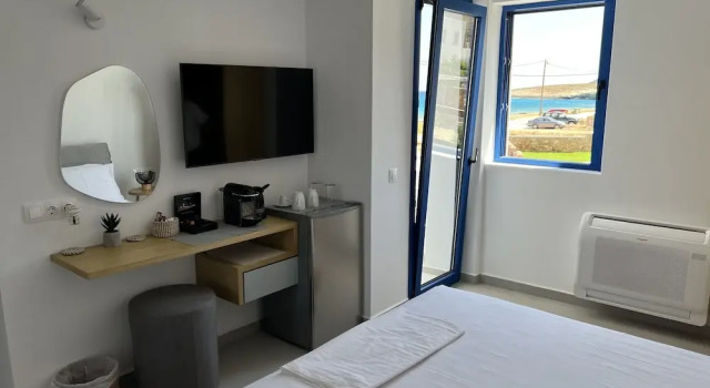 Kythera Beach Apartments