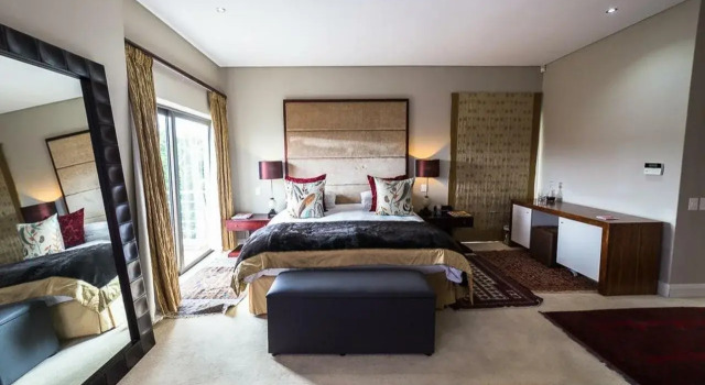 Atlantic Waves Guest House