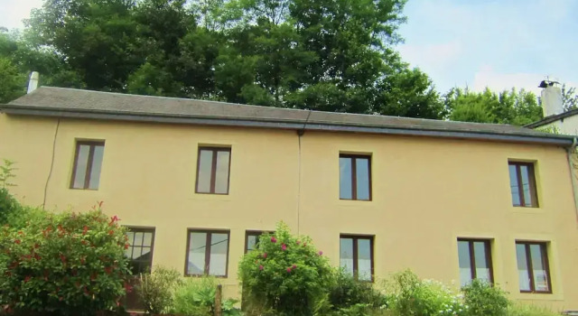Modern Farmhouse in Chassepierre With Terrace, Забронировать Дом для отпуска Коттеджи Land of Semois, Коттедж