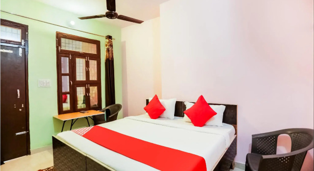 OYO 69491 Park Hotel