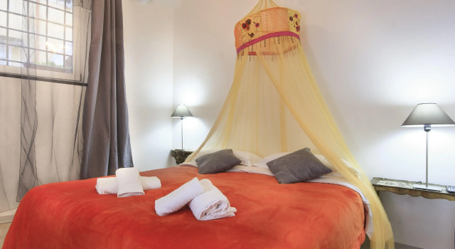 Кровать в общем номере Гостевой Дом B&B Ventisei Scalini a Trastevere