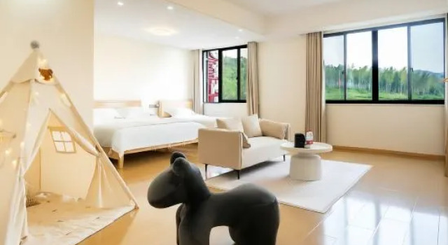 Тент Yaochi Ju Creamy-Style Art Design View Inn (Longchi Mountain Scenic Area, Yaohu Town)