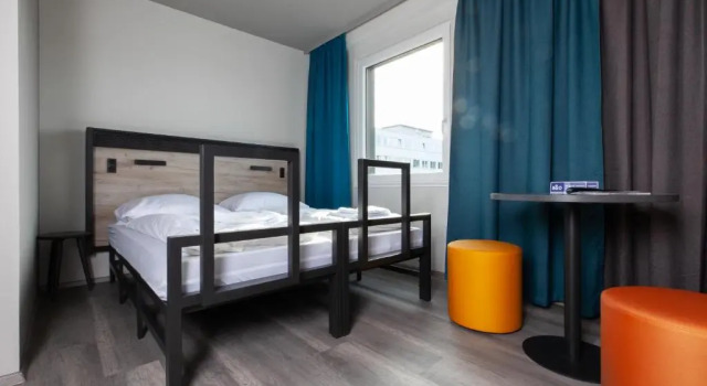 Двухместный номер a&o Frankfurt Ostend