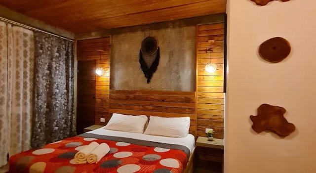 Komfort- dobbelt værelse med altan Sunset Bungalows