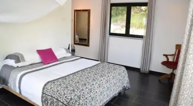 Pirilampo, Забронировать Отель Моншики Via Algarviana
