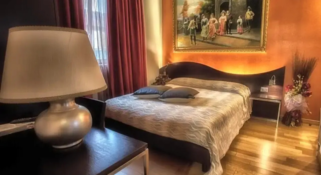 Номер Standard La Grotta Hotel