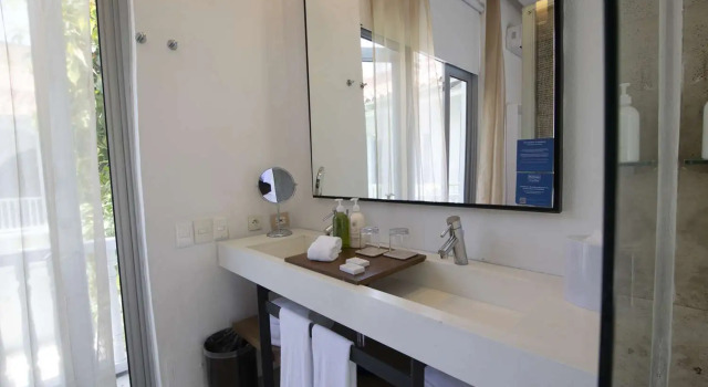 Полулюкс Nacar Hotel Cartagena, Curio Collection by Hilton